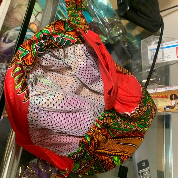 African Style Cloth Face Mask and Headgear - Picture 4 of 5